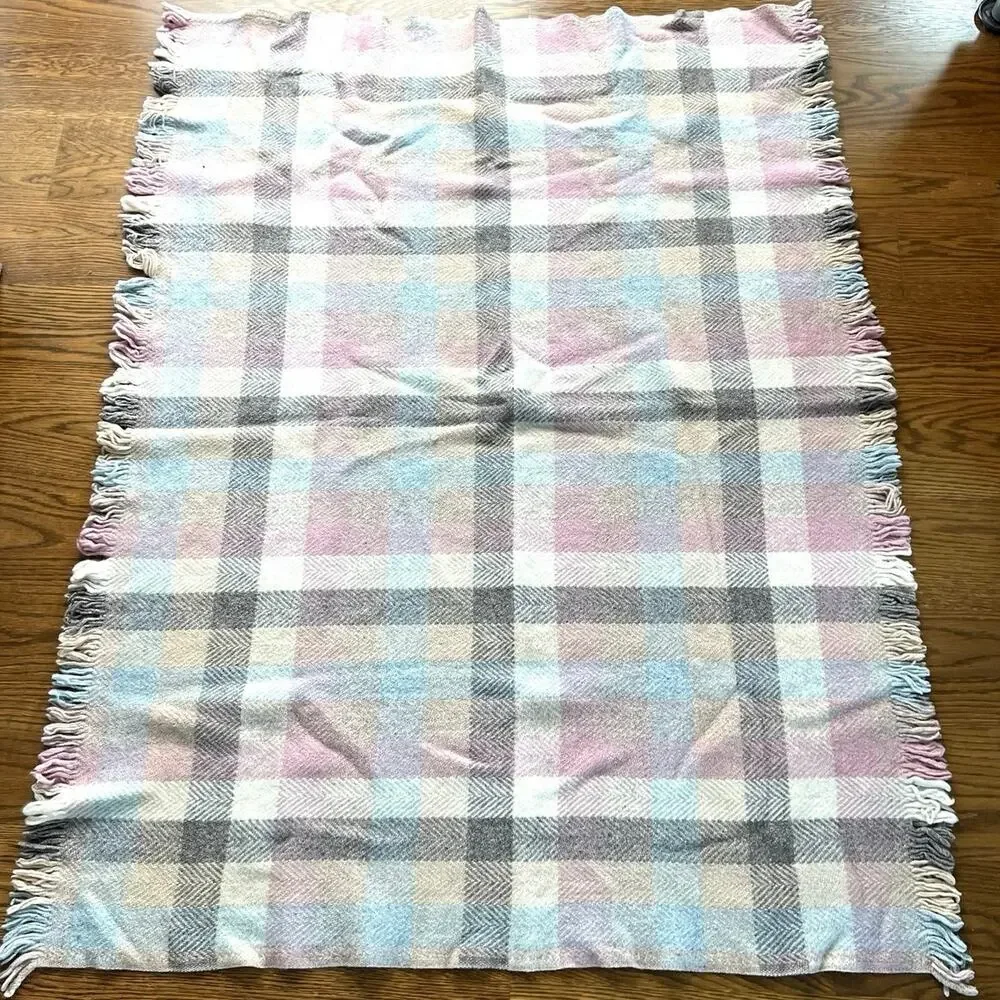 Vintage pastel colors wool blanket throw